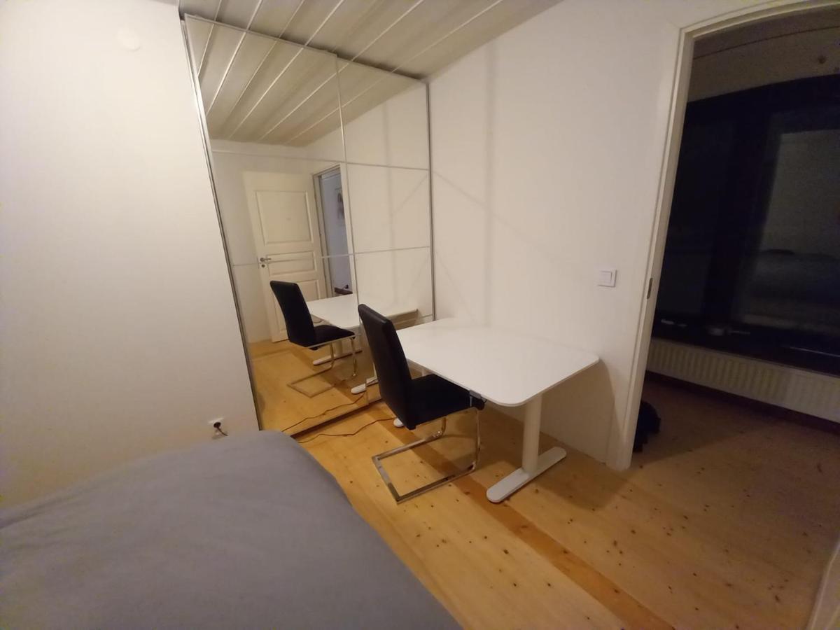 Private With No Windows In Shared House-4 Homestay